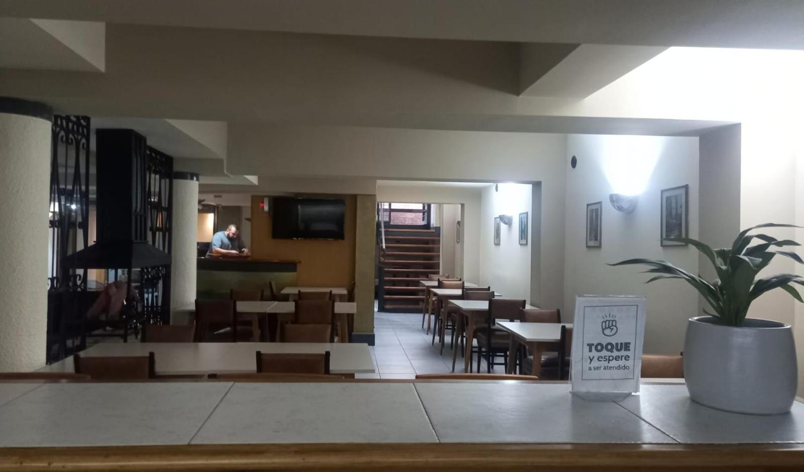 Hotel Milena Mendoza Bagian luar foto