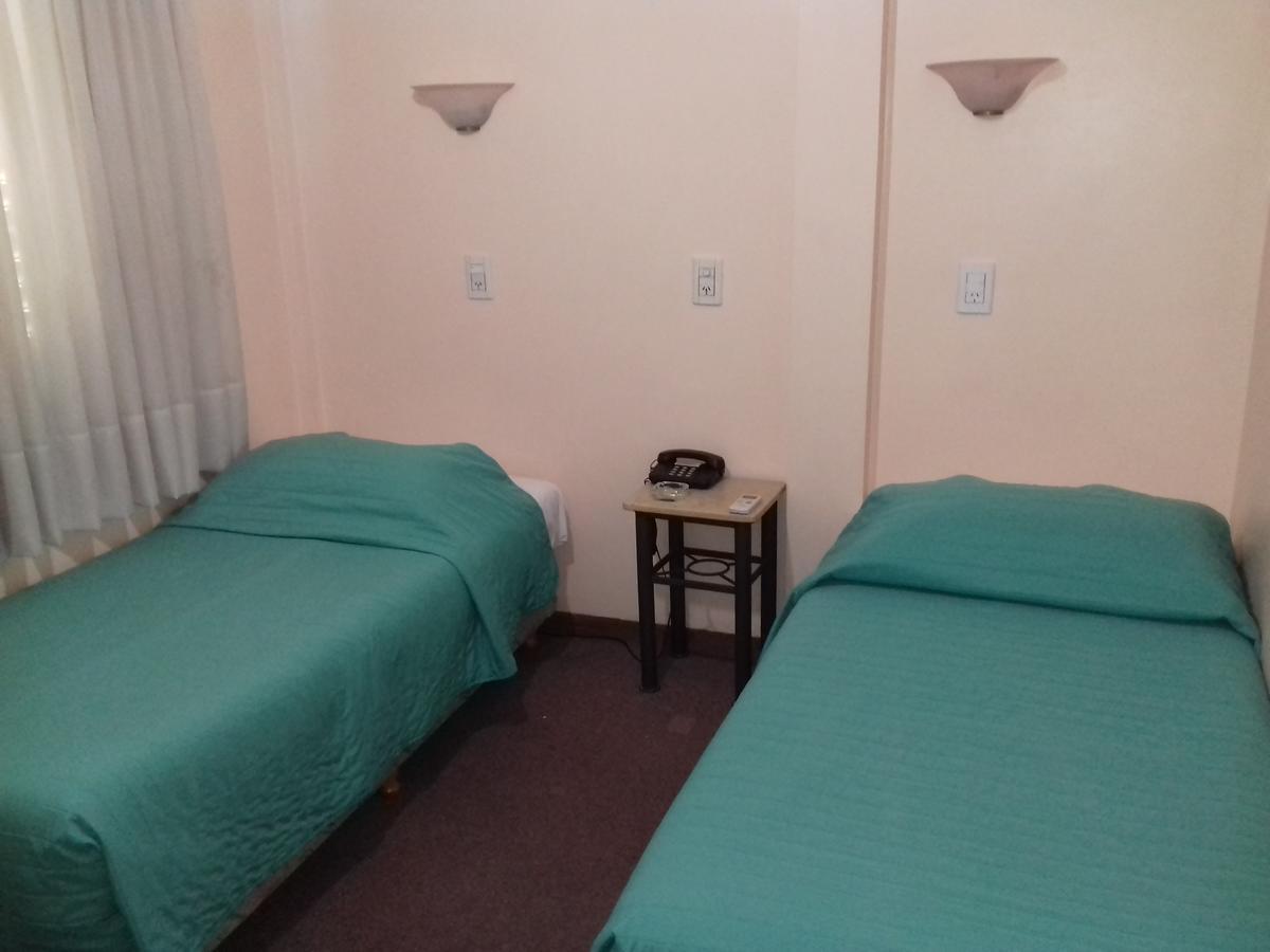 Hotel Milena Mendoza Bagian luar foto